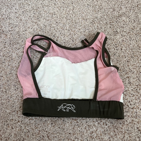 Tiger Friday too small - Picture 2 of 2